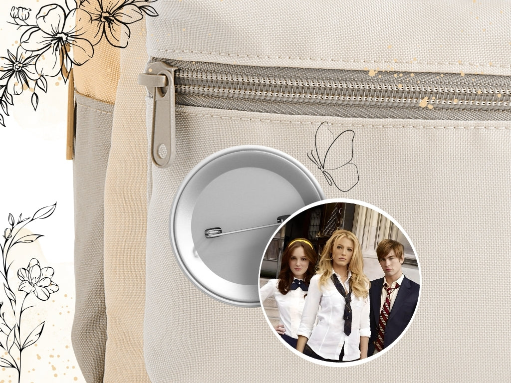 Gossip Girl | Backpack pin