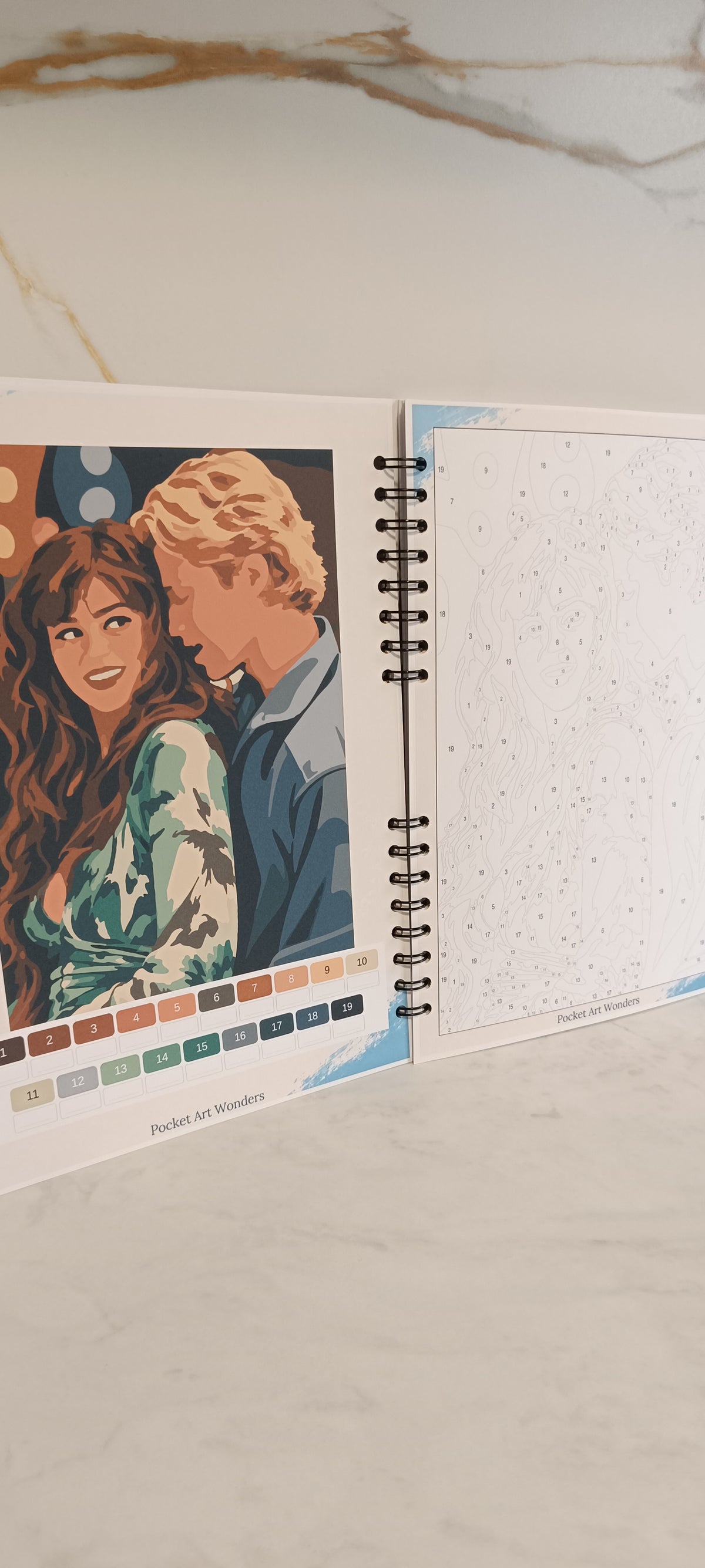 Off Campus – Kolorowanka po Numerach A4 - 30 Ilustracji