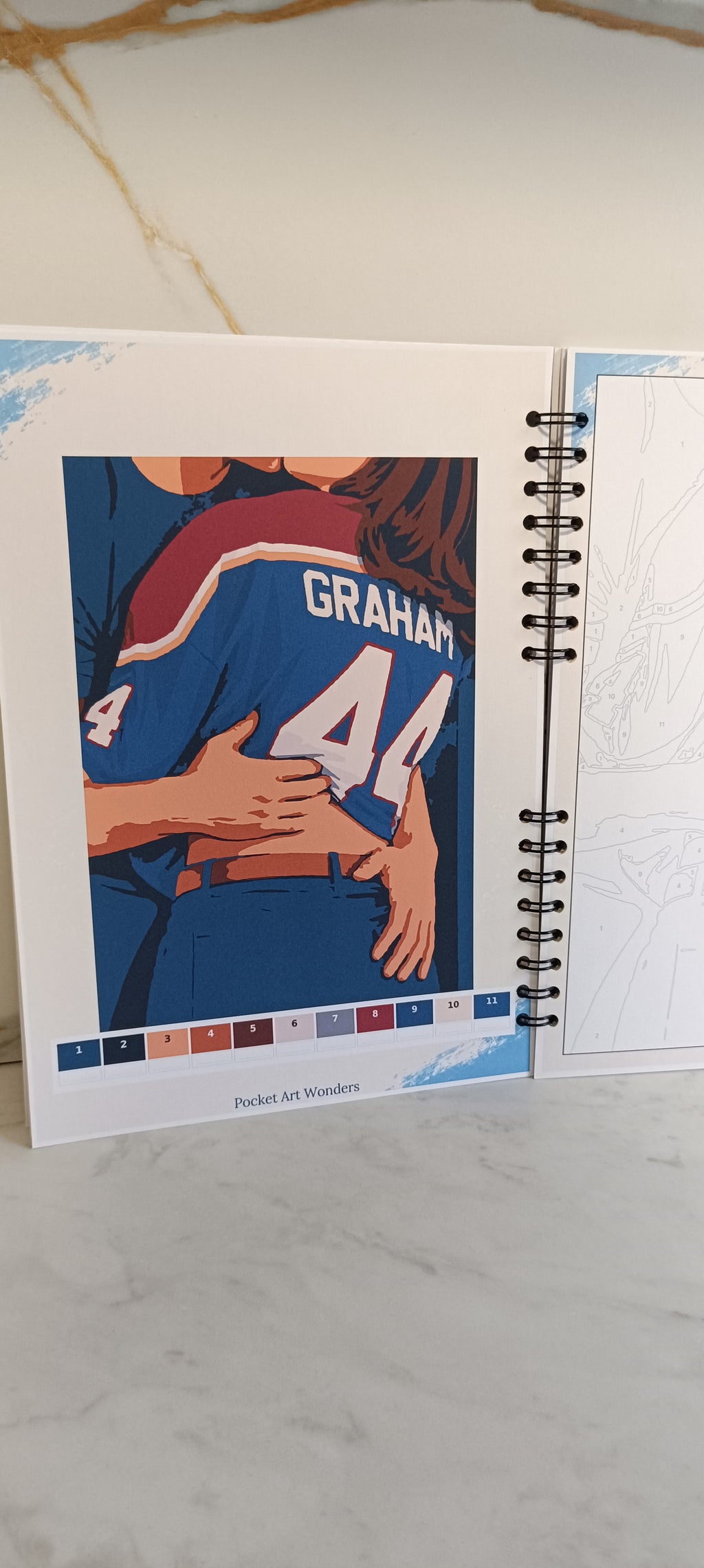 Off Campus – Kolorowanka po Numerach A4 - 30 Ilustracji