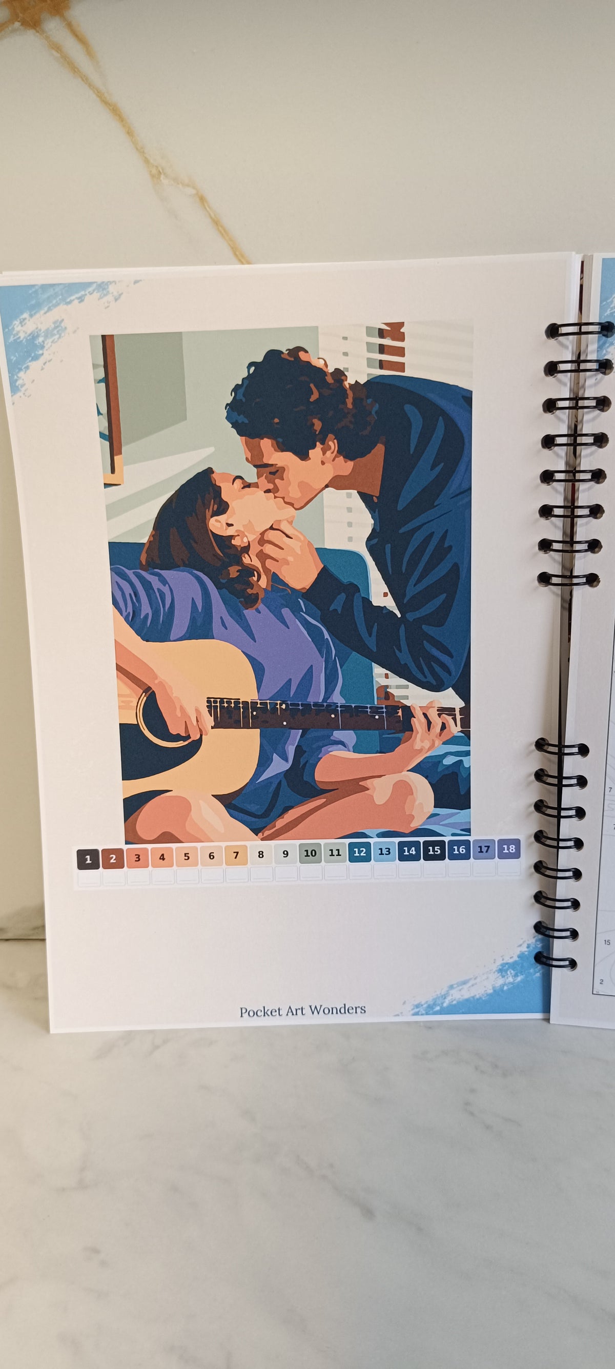 Off Campus – Kolorowanka po Numerach A4 - 30 Ilustracji
