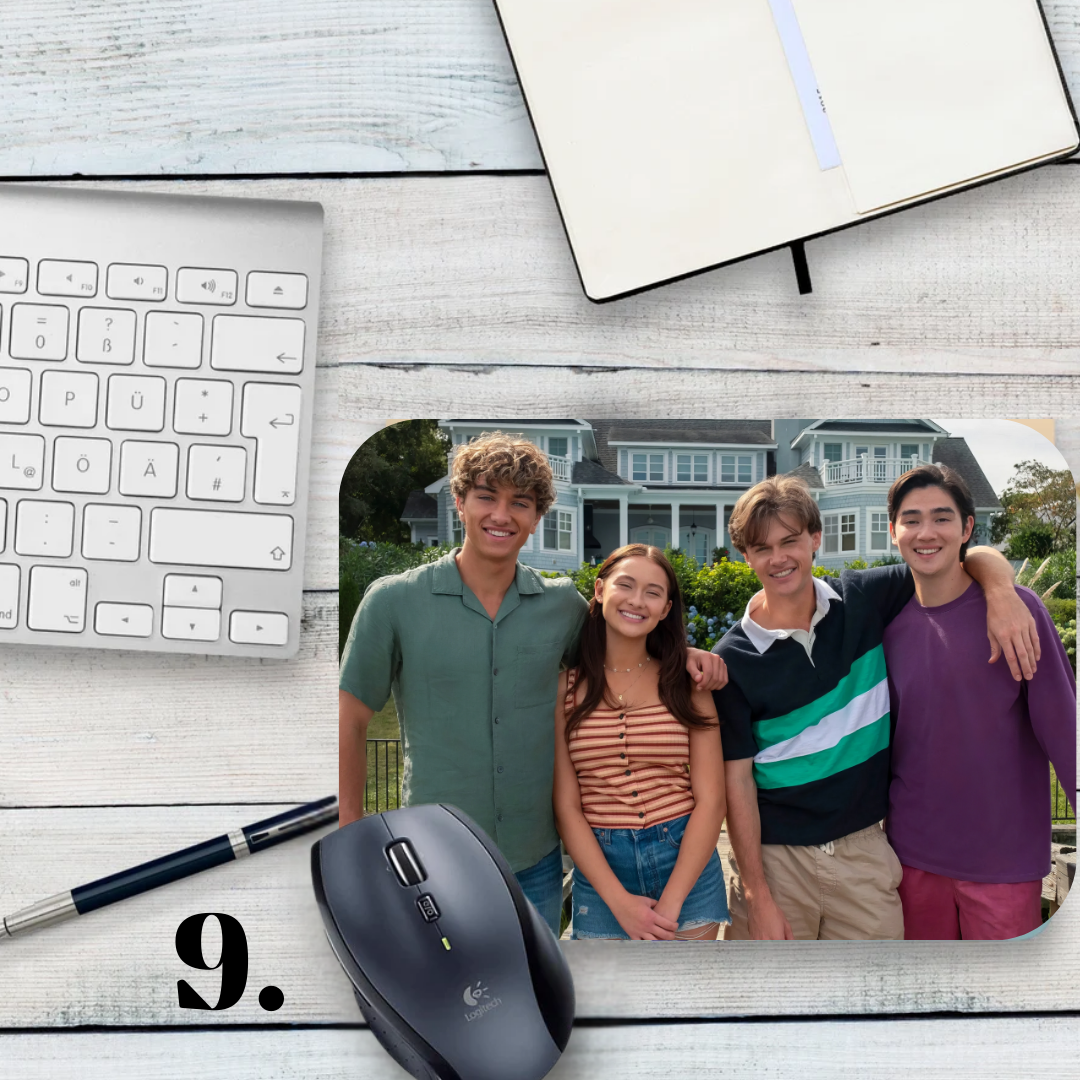 Podkładka pod mysz Tego lata stałam się piękna / The Summer I Turned Pretty – serial, Belly