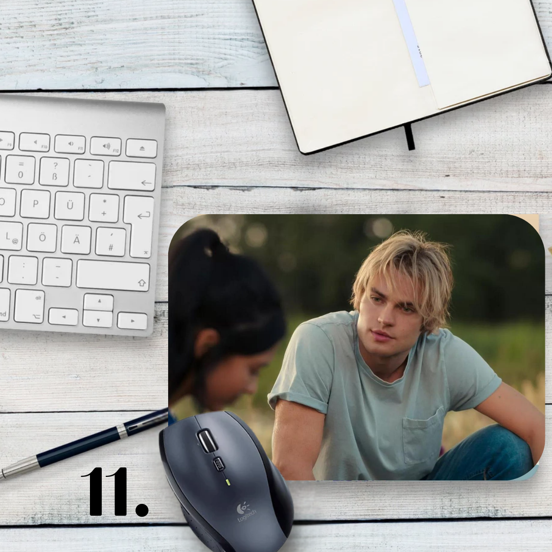 Podkładka pod mysz Moje życie z Walterami / My Life with the Walter Boys – serial romantyczny