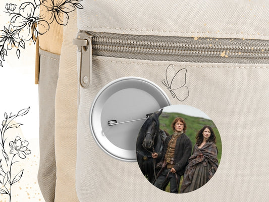 Outlander | Backpack pin