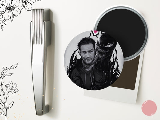 Magnes na lodówkę Venom – inspirowany filmem Marvel, estetyczny magnes, Eddie Brock