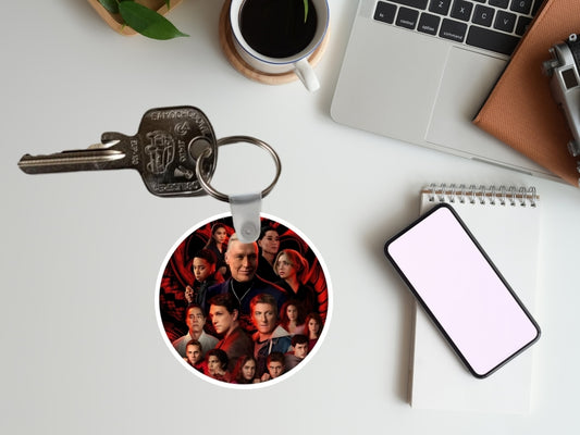 Breloczek Cobra Kai – inspirowany serialem Netflix, estetyczny breloczek, Johnny Lawrence, Daniel LaRusso