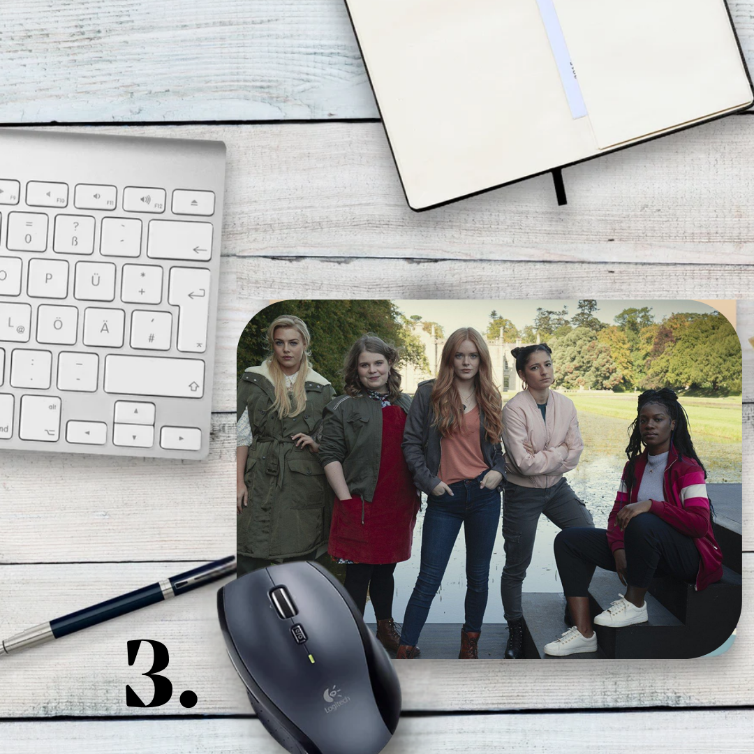 Podkładka pod mysz Przeznaczenie: Saga Winx / Fate: The Winx Saga – Bloom, Stella, magia