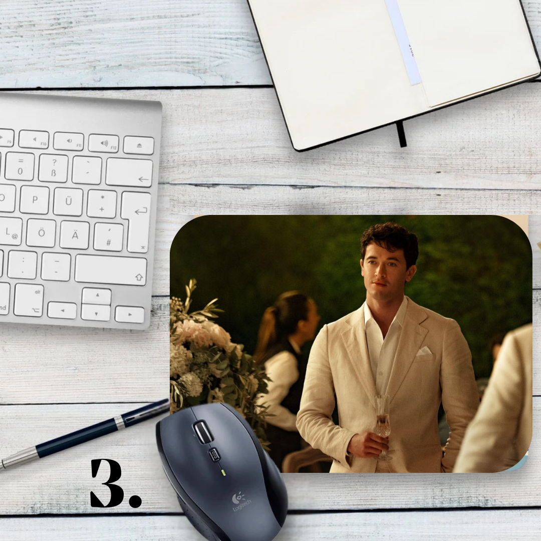 Podkładka pod mysz Ludzie, których spotykamy na wakacjach / People We Meet on Vacation – powieść romantyczna