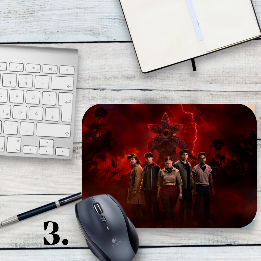 Podkładka pod mysz Stranger Things / Stranger Things – serial Netflix, Hawkins, Eleven