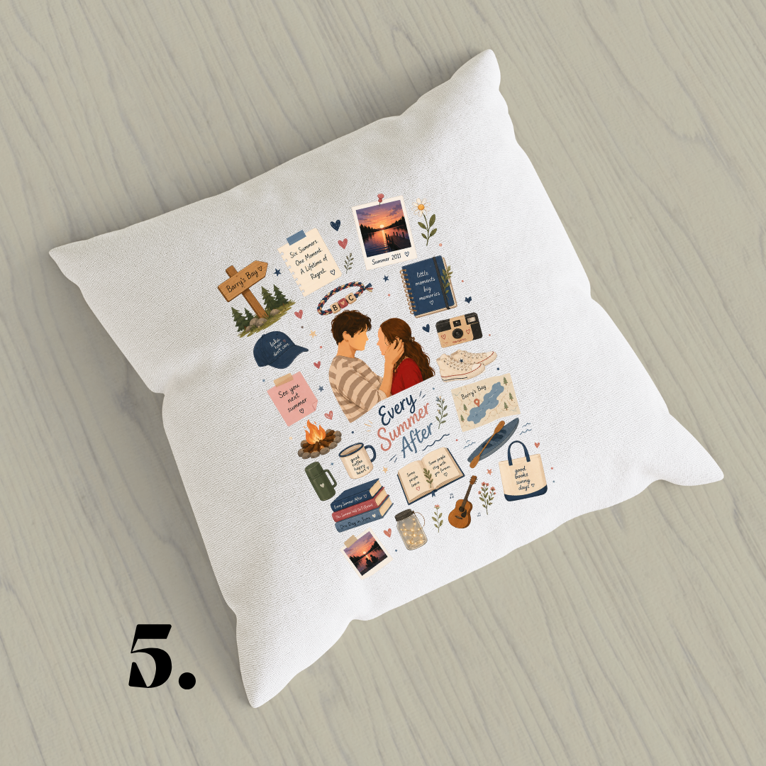 Poszewka dekoracyjna Każdy kolejny rok – bookish romance i BookTok aesthetic