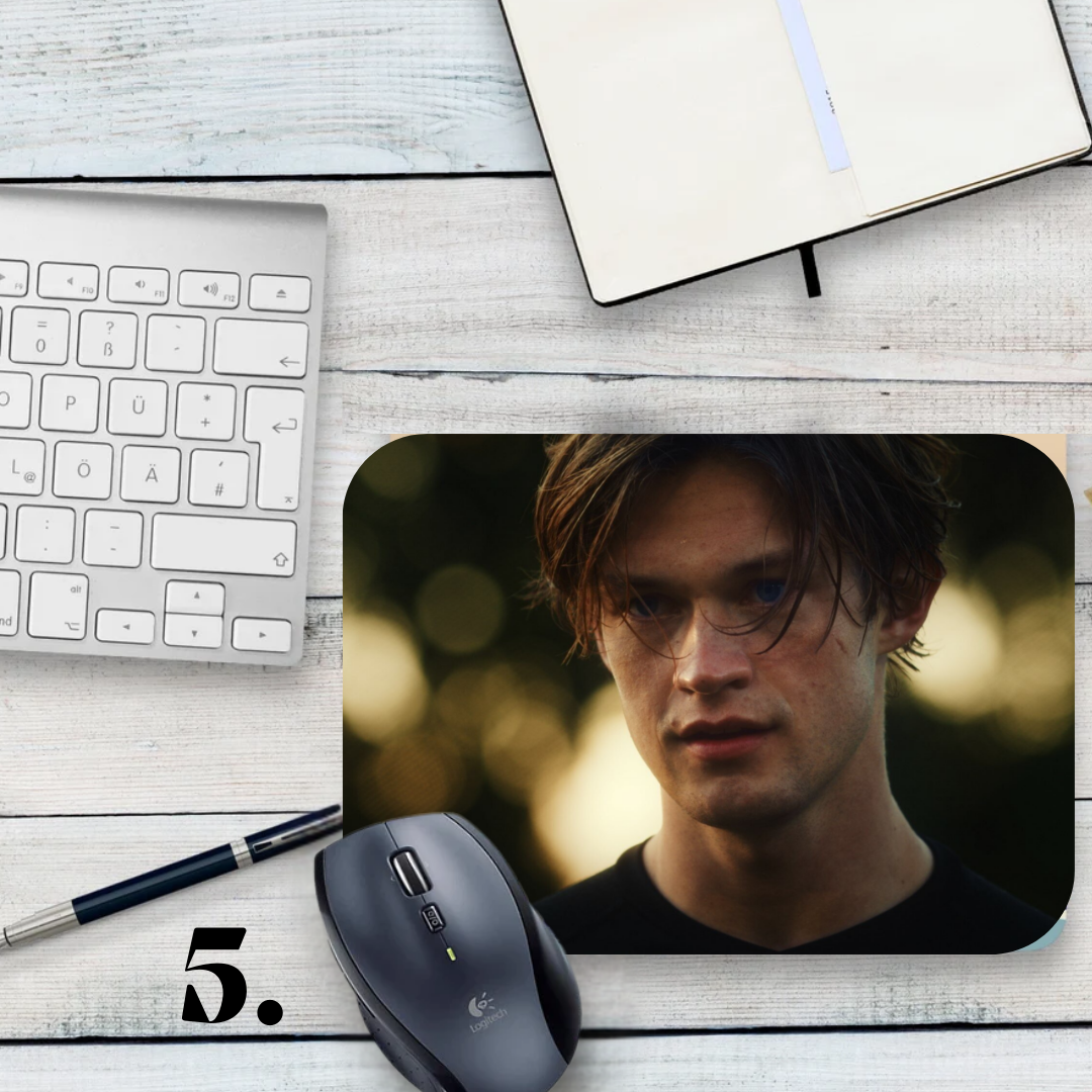 Podkładka pod mysz Maxton Hall / Maxton Hall – serial romantyczny, Ruby Bell i James Beaufort