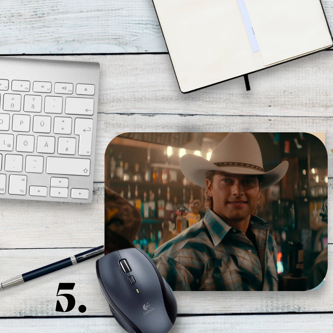 Podkładka pod mysz Nie ten Paryż / The Wrong Paris – romans, Zoey i Adam