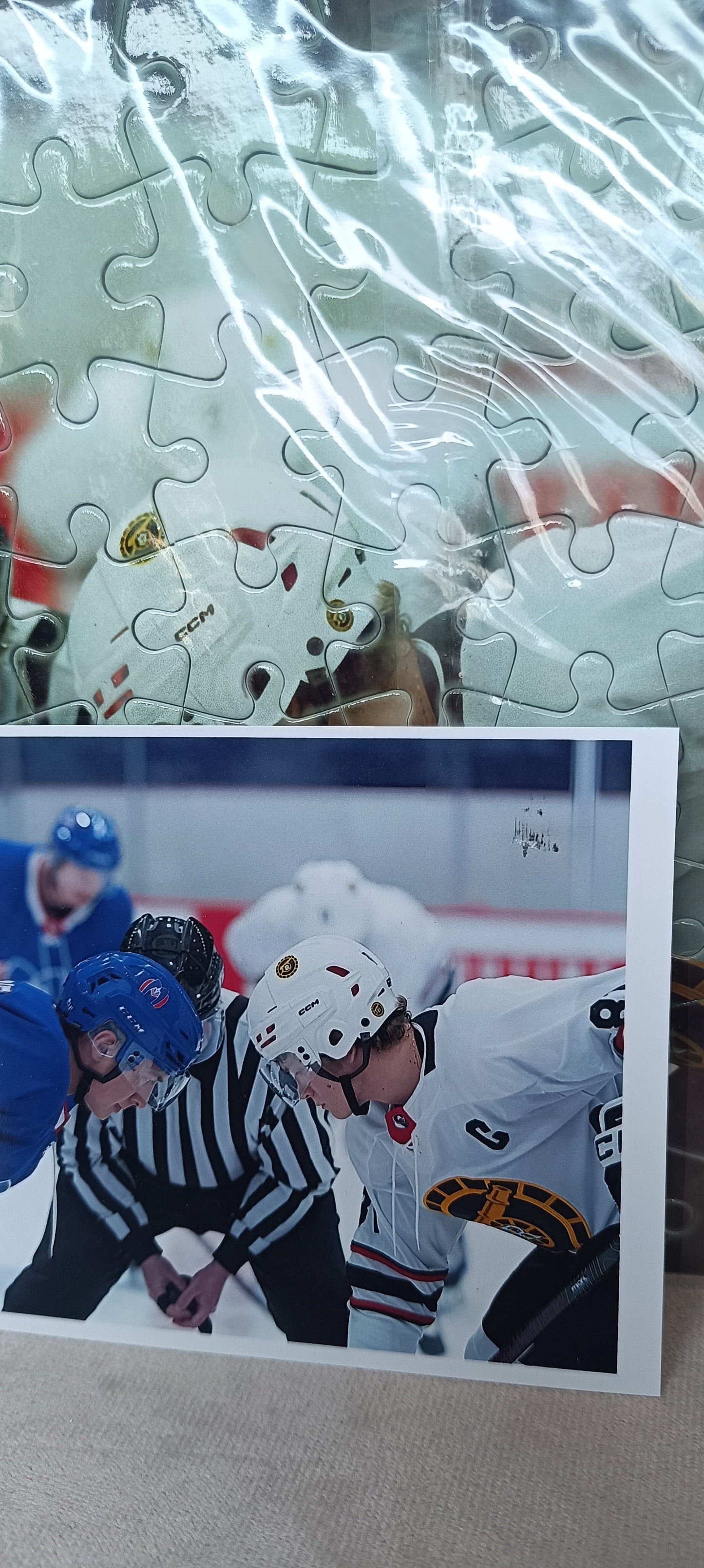Puzzle Heated Rivalry | Fan-made puzzle 88 pcs. | OUTLET – printing error