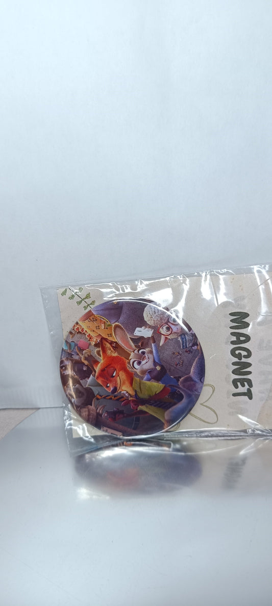 Zootopia Magnet 58 mm | Fan-made pin | OUTLET