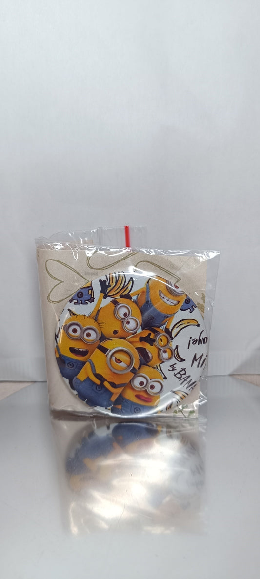 Minions Magnet 58 mm | Fan-made pin | OUTLET