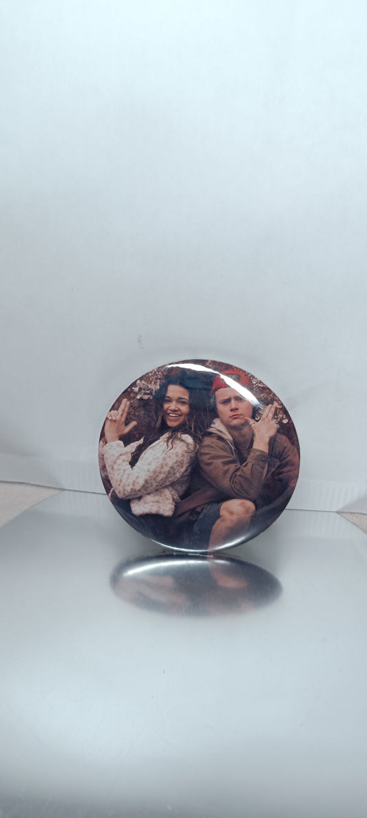 Outer Banks Pin 58 mm | Fan-made pin | OUTLET