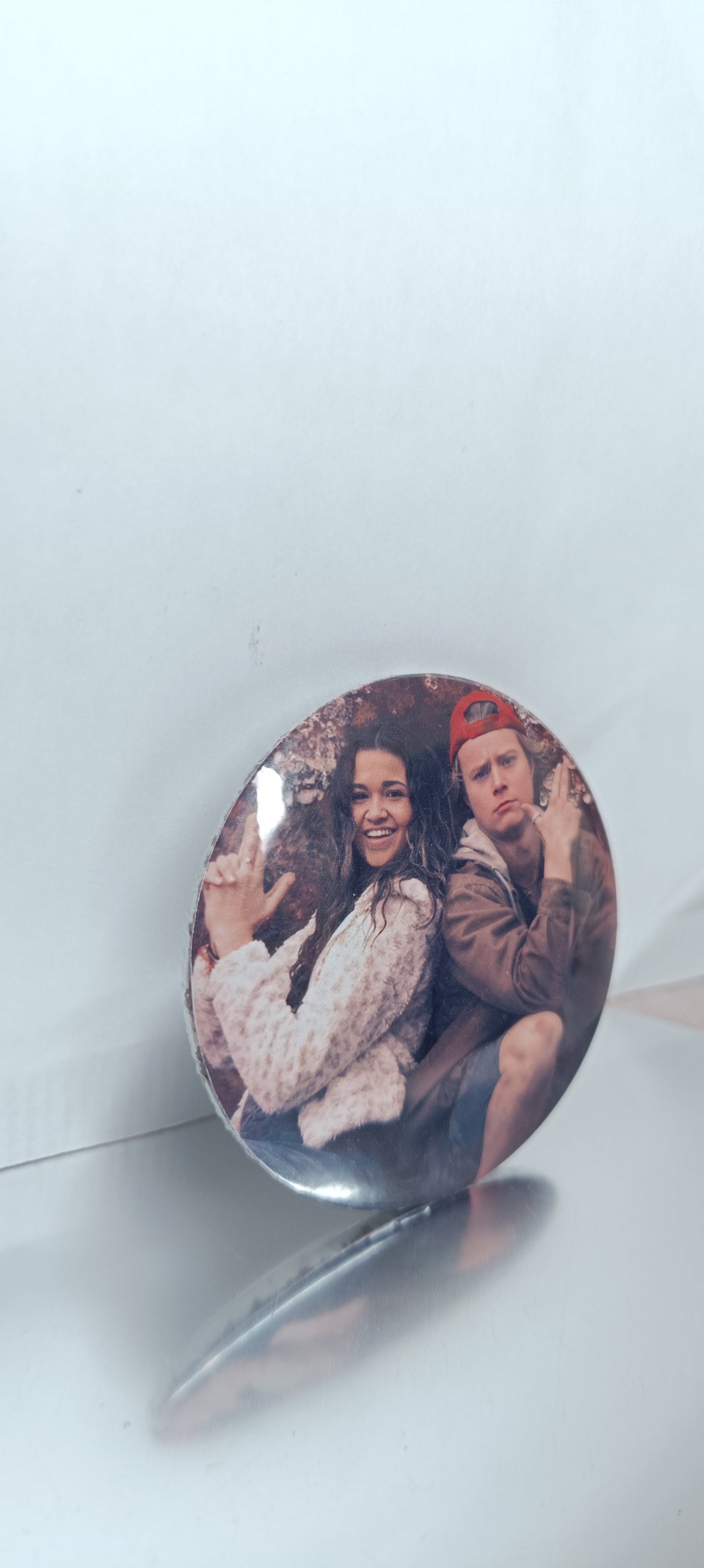 Outer Banks Pin 58 mm | Fan-made pin | OUTLET