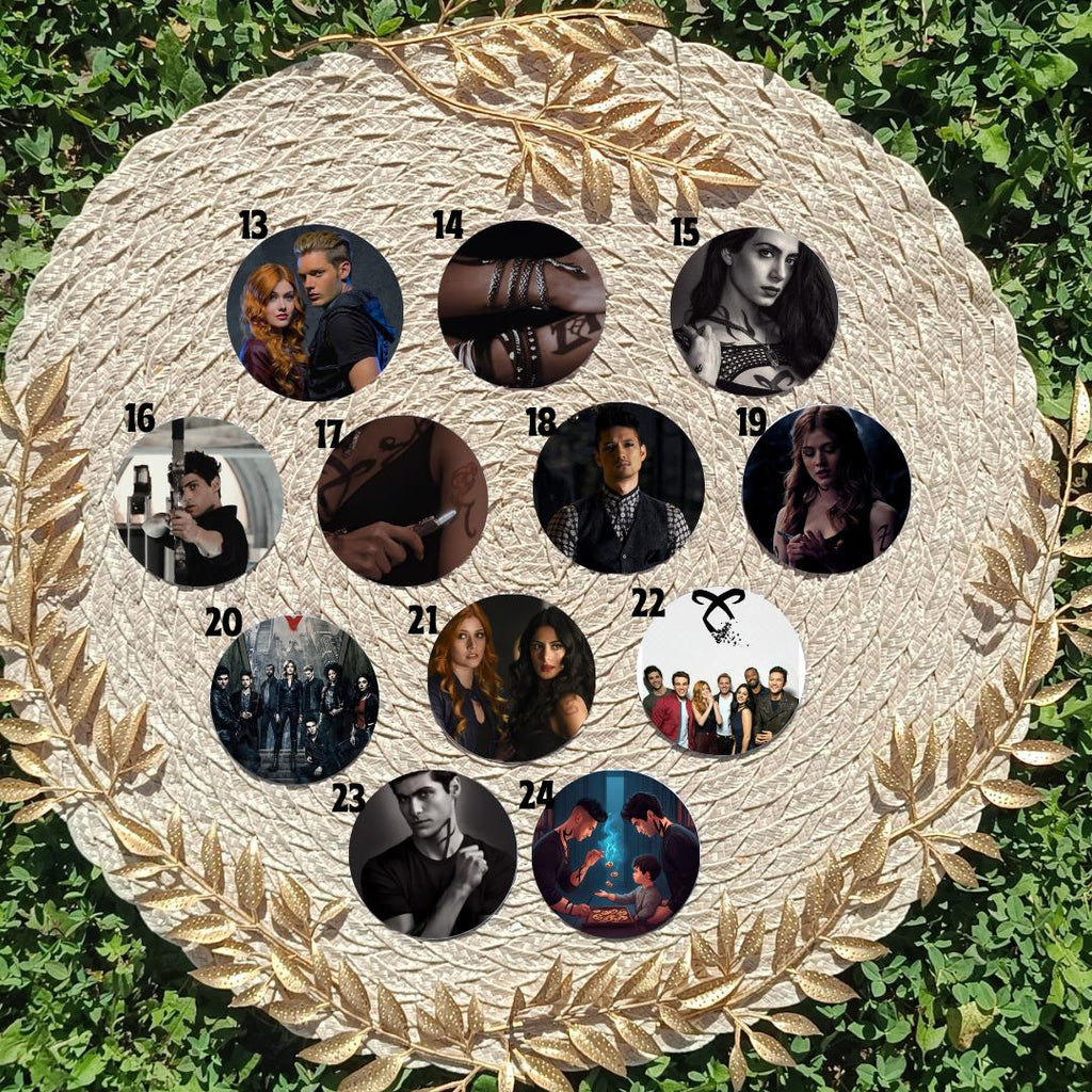 Shadowhunters, Clary Fray, Jace Wayland, Alec Lightwood, Simon Lewis, Magnus Bane, Isabelle Lightwood | PINS, KEYCHAIN, MAGNET