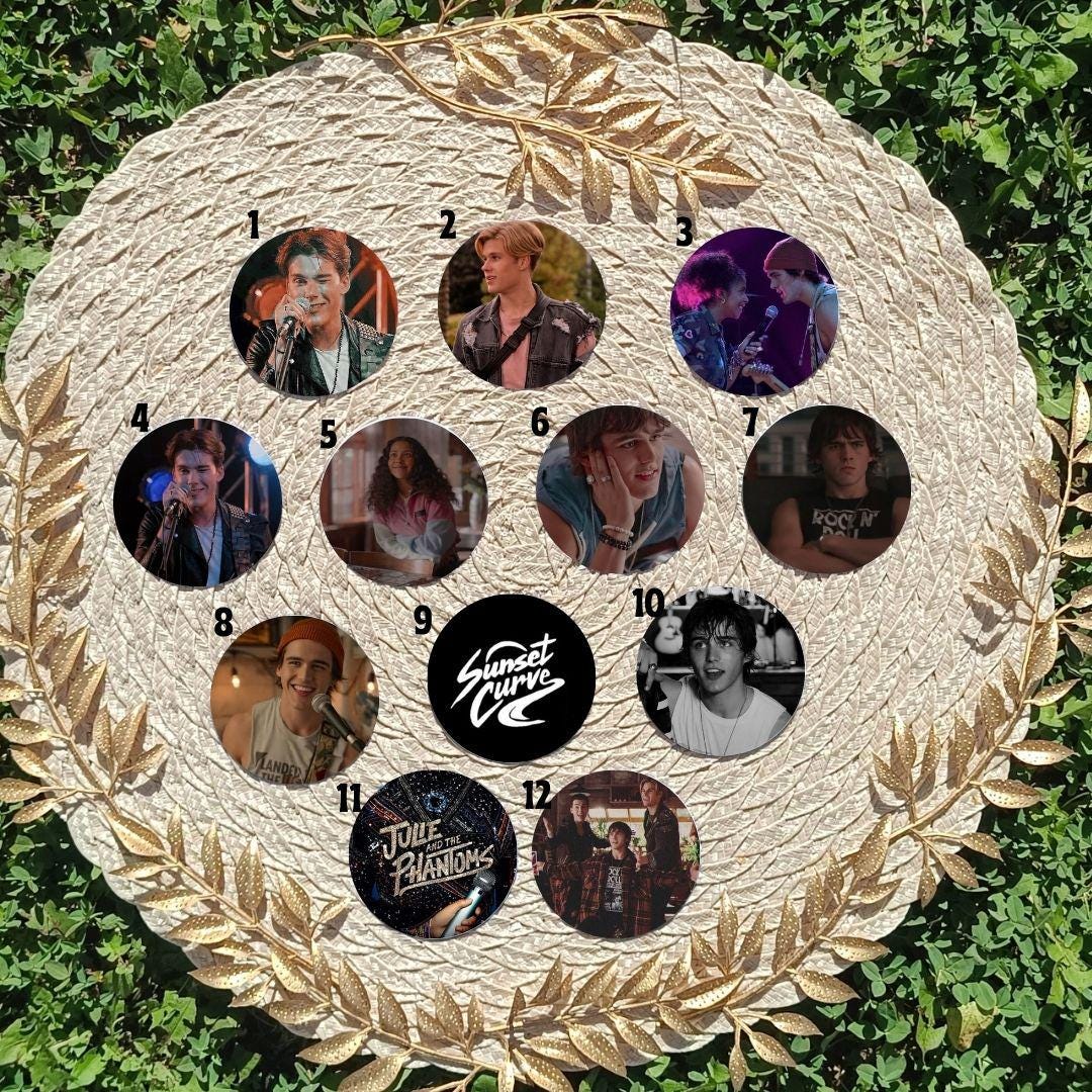 Julie and the Phantoms Accessories – Julie Molina, Luke, Reggie