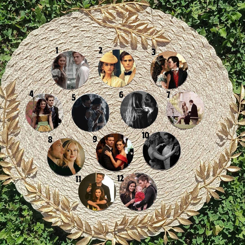 The Vampire Diaries, Damon Salvator, Stefan, Bonnie Bennett, Caroline Forbes, Elena Gilbert, Tyler Lockwood | PINS, KEYCHAIN, MAGNET