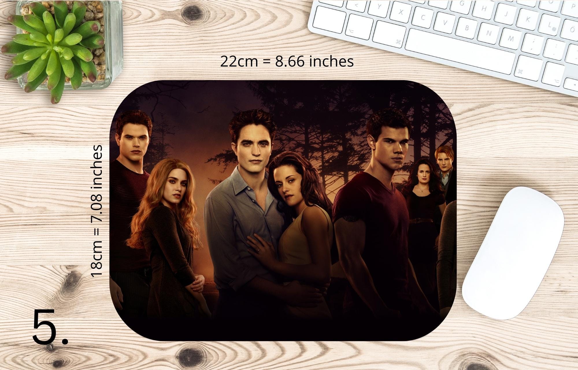 Twilight stickers, Bella Swan, Edward Cullen, Jacob Black, Jasper Hale, Emmett Cullen, Esme Cullen, Rosalie Hale, Alice Cullen |  MAUSEPAD