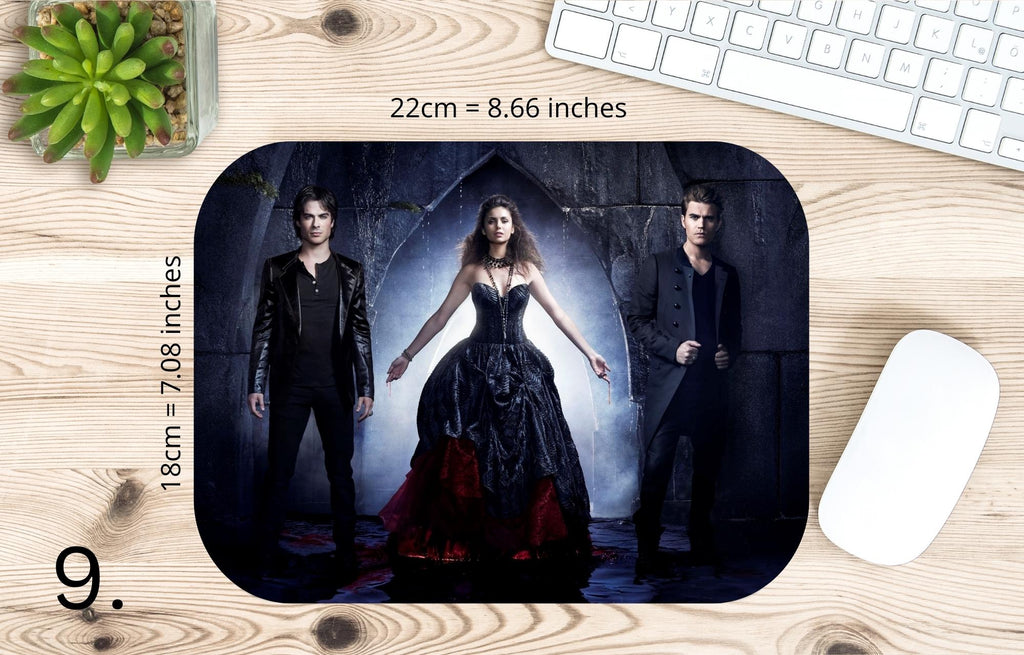 The Vampire Diaries , Damon Salvator ,Stefan Salvatore, Bonnie Bennett,Caroline Forbes, Elena Gilbert, Tyler Lockwood |  MAUSEPAD