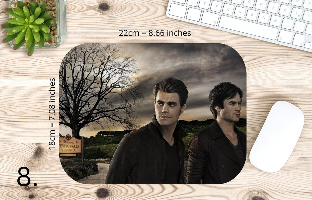 The Vampire Diaries , Damon Salvator ,Stefan Salvatore, Bonnie Bennett,Caroline Forbes, Elena Gilbert, Tyler Lockwood |  MAUSEPAD