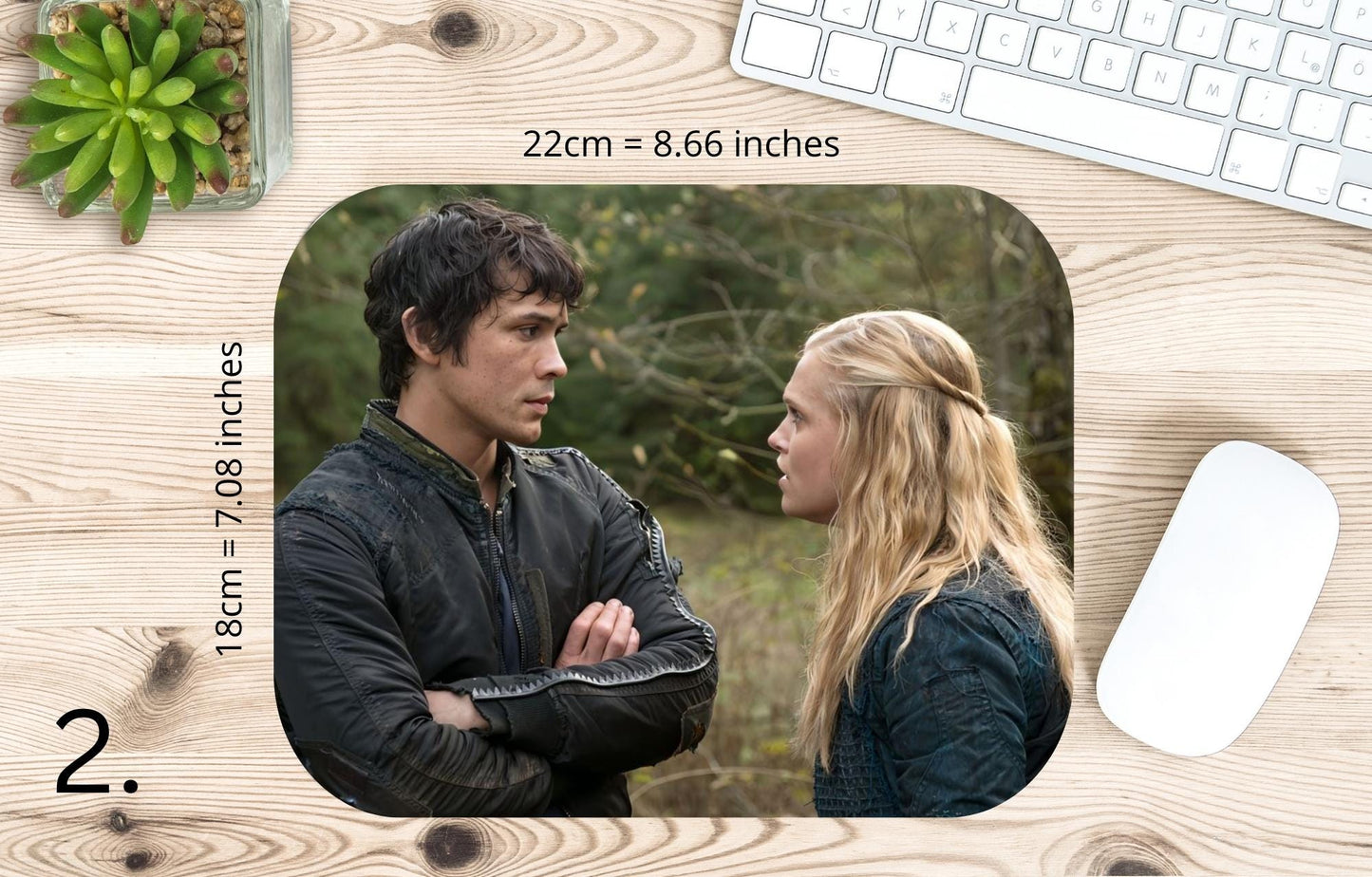 Podkładka pod mysz The 100 / The 100 – Clarke Griffin i Bellamy Blake