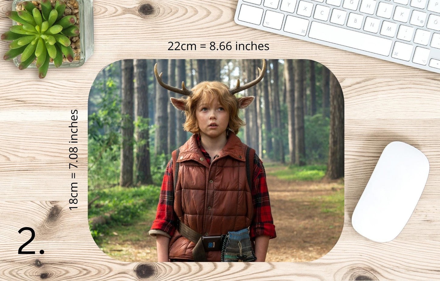 Podkładka pod mysz Sweet Tooth / Sweet Tooth – serial Netflix, Gus