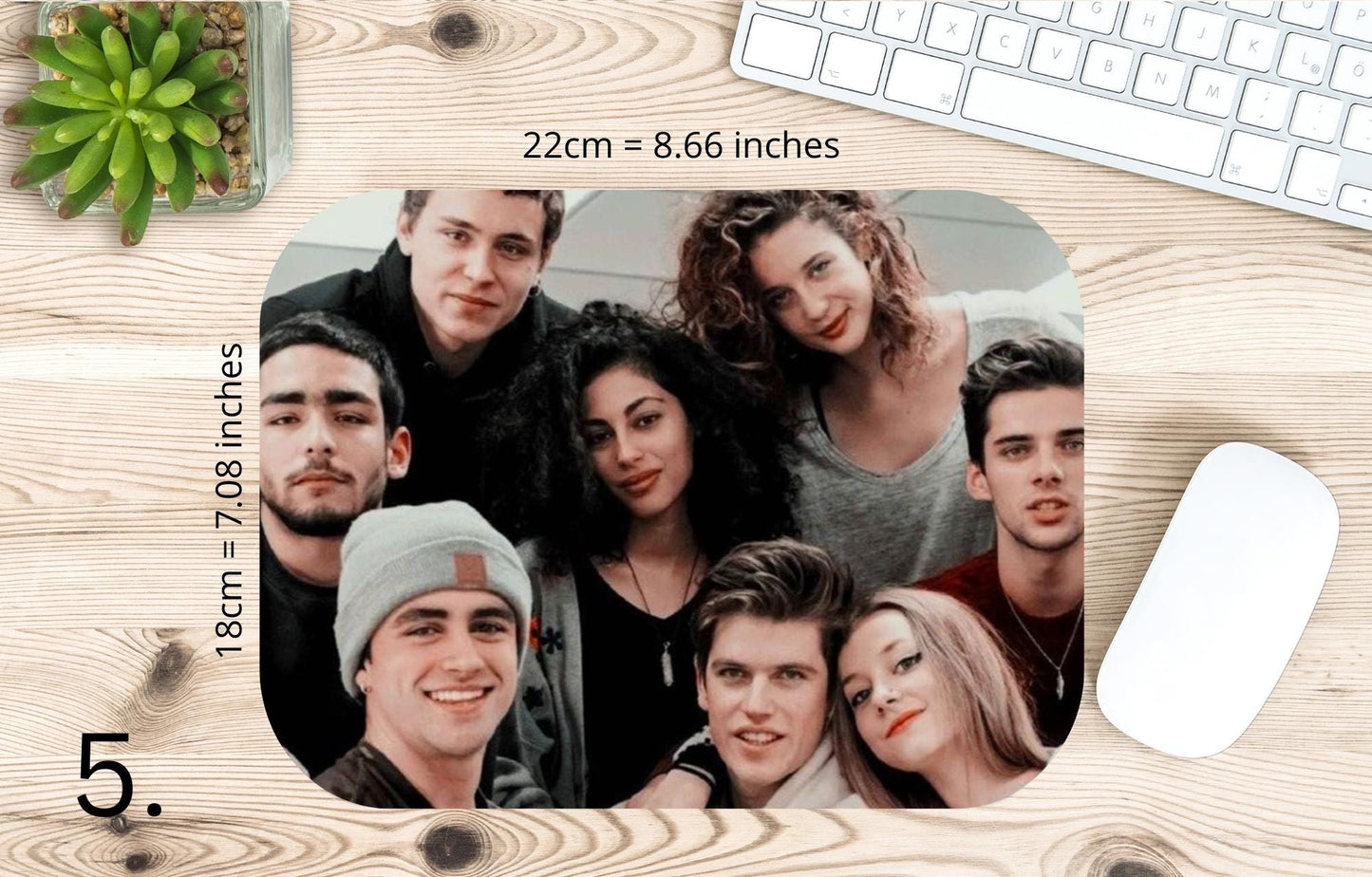 Podkładka pod mysz Szkoła dla Elity / Elite – serial Netflix, Las Encinas