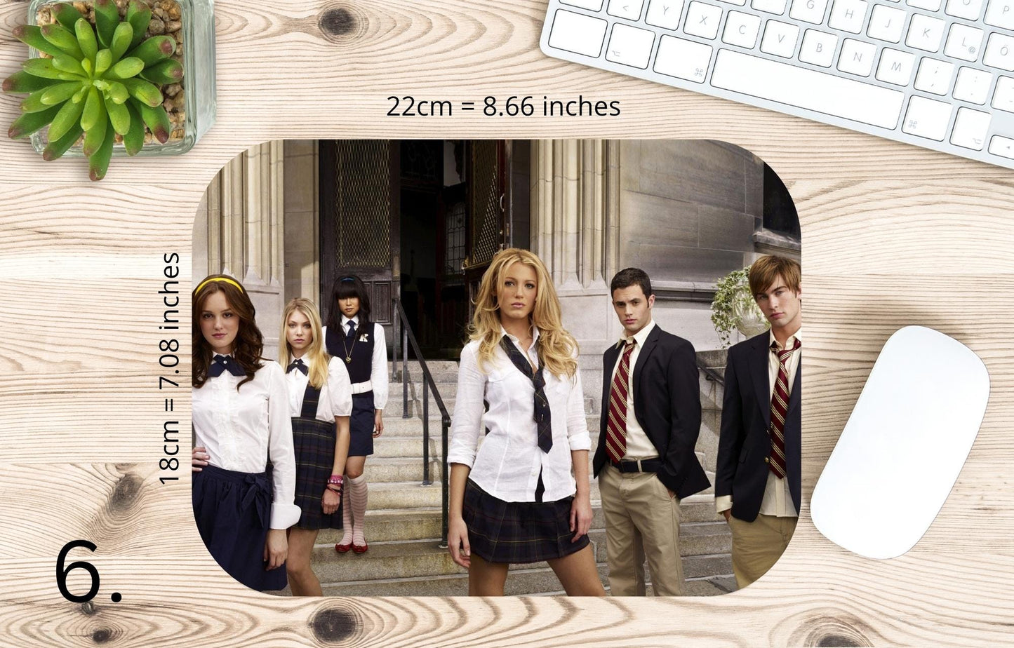 Podkładka pod mysz Plotkara / Gossip Girl – Blair Waldorf i Serena van der Woodsen