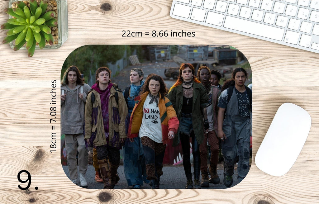 Sweet Tooth, Gus, Tommy Jepperd, Aditya Singh , Bear, Wendy Walker, Birdie, Netflix  | MAUSEPAD, Gaming Mouse Pad