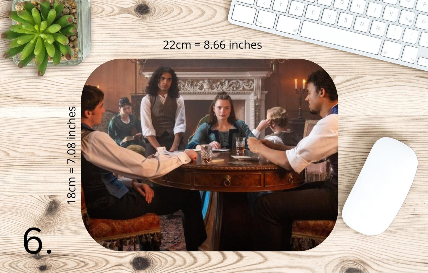 Podkładka pod mysz Łowczynie / The Buccaneers – serial kostiumowy