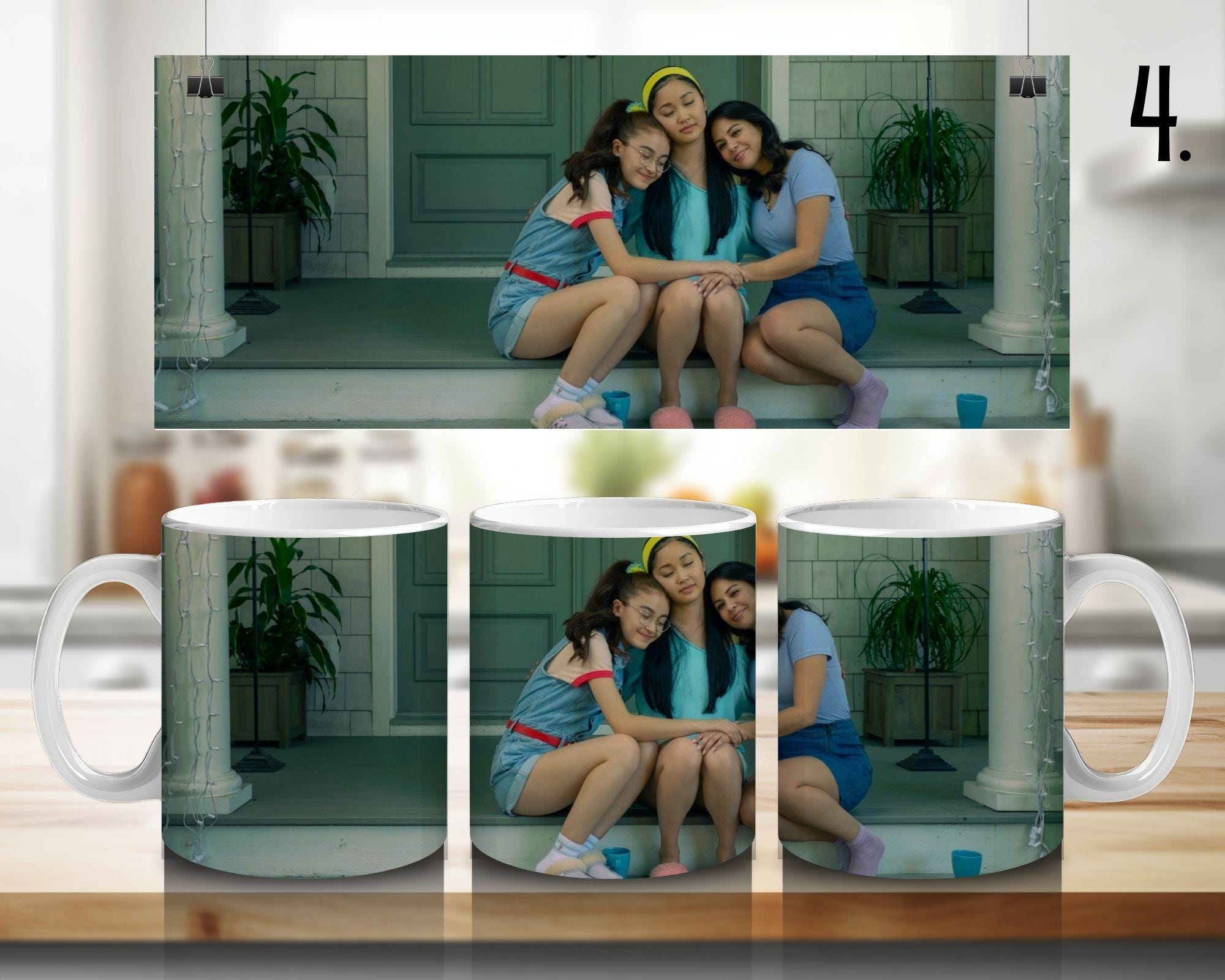 To All the Boys I've Loved Before, Lara Jean Covey, Peter Kavinsky, Margot Covey, Kitty Covey, Josh Sanderson | 100%CERAMICMUG, 11Oz = 330ml