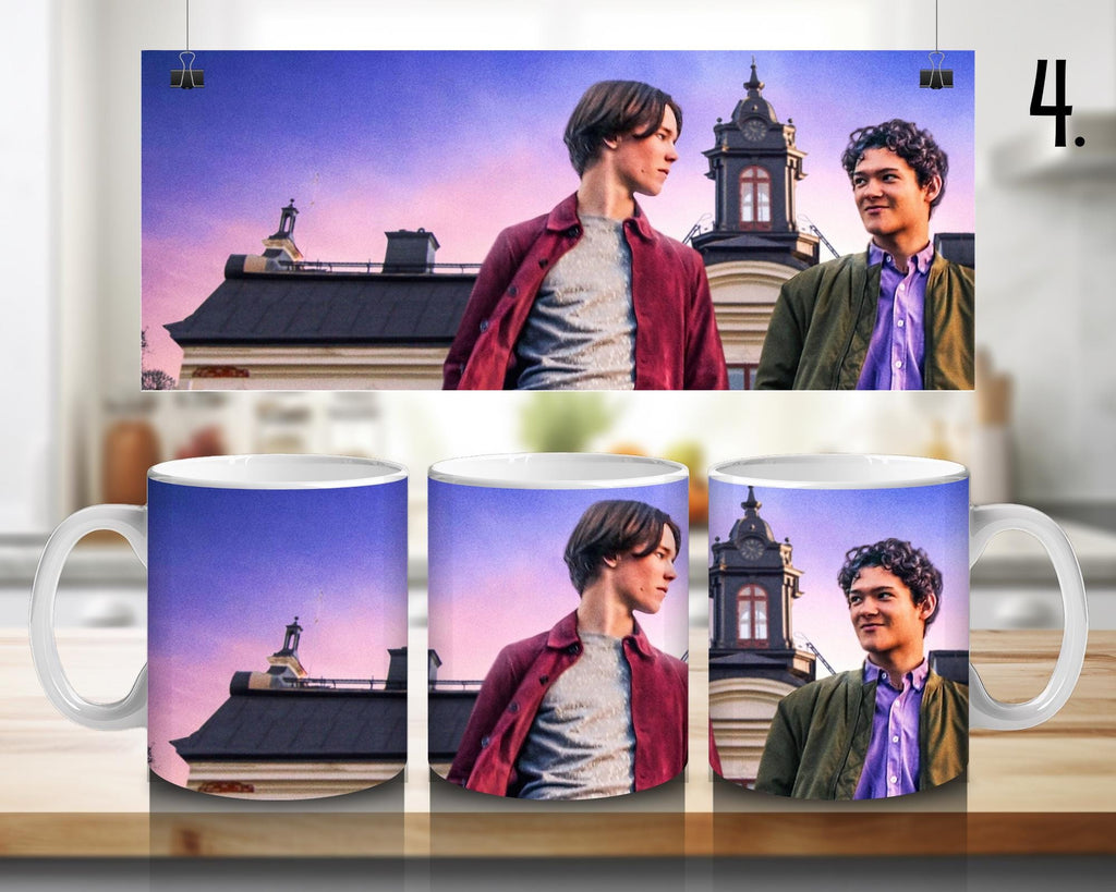 Young Royals, Wilhelm, Simon, August, Sara, Felicie, Hillerska | 100%CERAMICMUG, 11Oz = 330ml