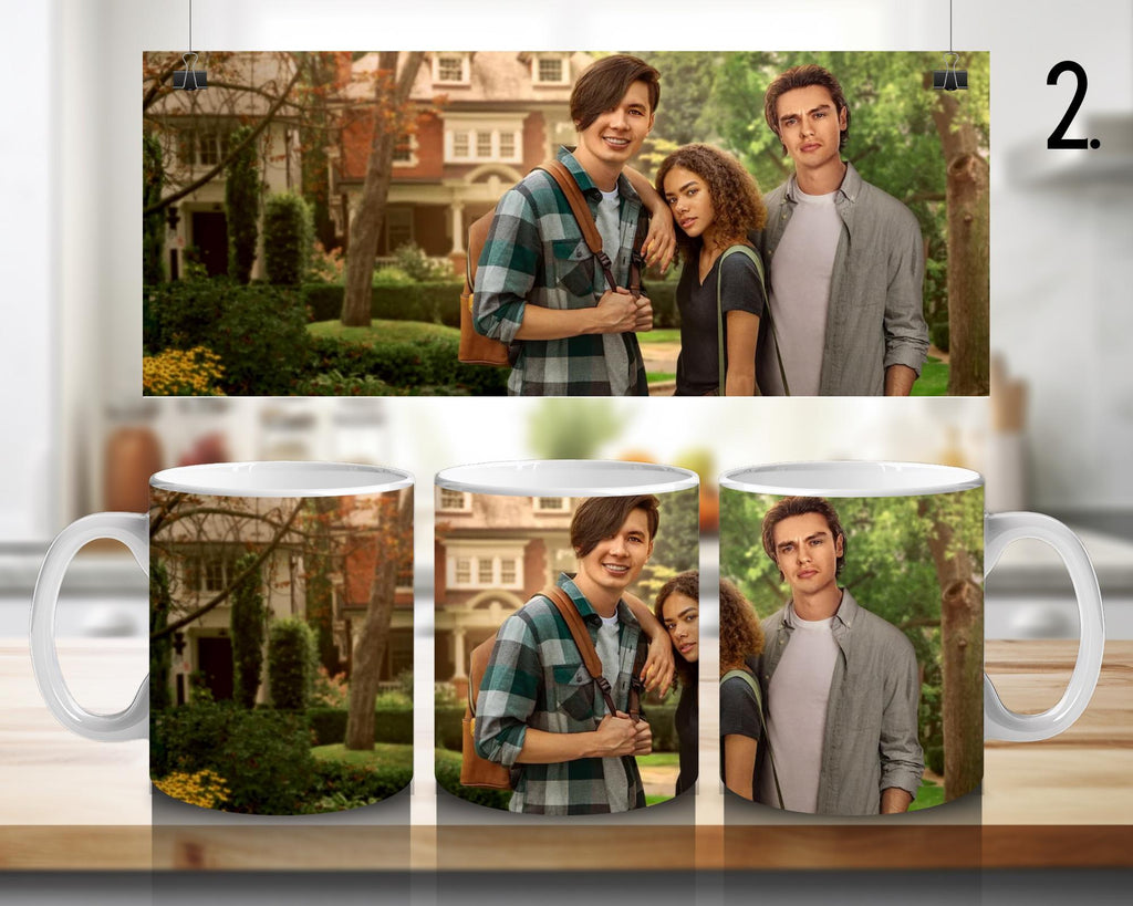 Ginny & Georgia, Georgia Miller, Ginny Miller, Marcus Baker, Maxine Baker, Zion Miller, Abby Littman, Gil | 100% CERAMIC MUG, 11Oz = 330ml